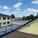 Strandhaus Sonnenseite Rechts, Nur 100m Vom Senftenberger Зенфтенберг