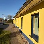 Strandhaus Sonnenseite Rechts, Nur 100m Vom Senftenberger Дом отдыха