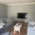 Strandhaus Sonnenseite Rechts, Nur 100m Vom Senftenberger *
