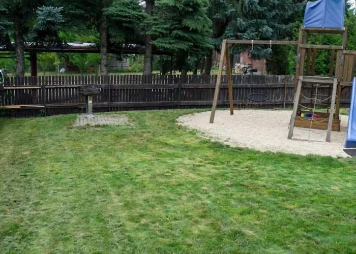 Strandhaus Sonnenseite Rechts, Nur 100m Vom Senftenberger Semesterbostad