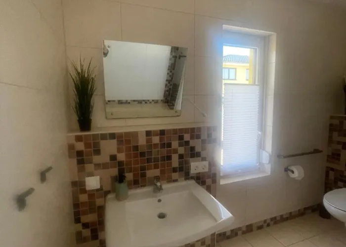 Strandhaus Sonnenseite Rechts, Nur 100m Vom Senftenberger