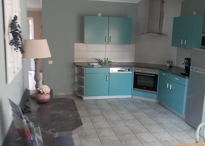 Strandhaus Sonnenseite Rechts, Nur 100m Vom Senftenberger